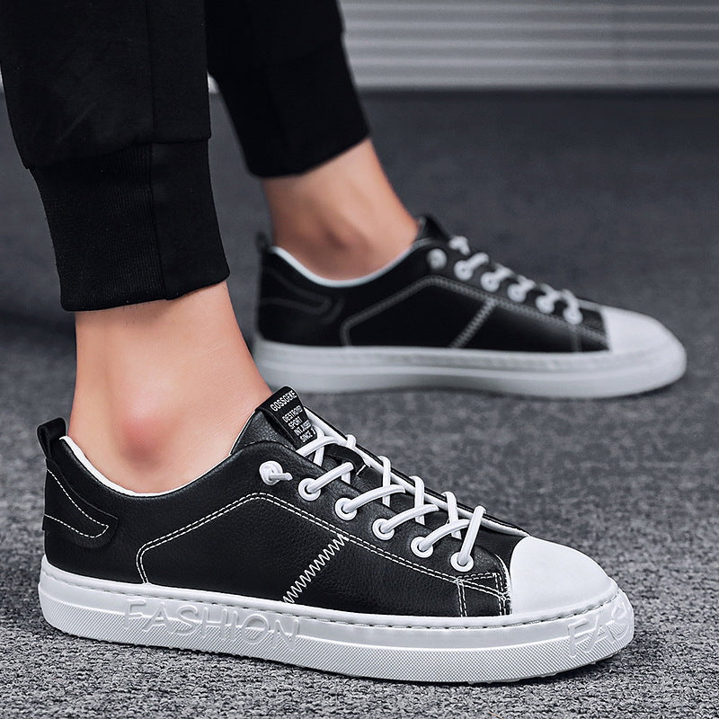 Descubre la comodidad, la versatilidad y el estilo casual de los CD01-Negro. Estos zapatos de cuero están disponibles en una variedad de colores para combinar con tu look personal. son perfectos para los que buscan un estilo moderno sin comprometer la comodidad. ¡Tus pies te lo agradecerán! correas elásticas para mayor ajuste o bien dejarlas sueltas, tejido sobrepuesto. Suela plana y cómoda.