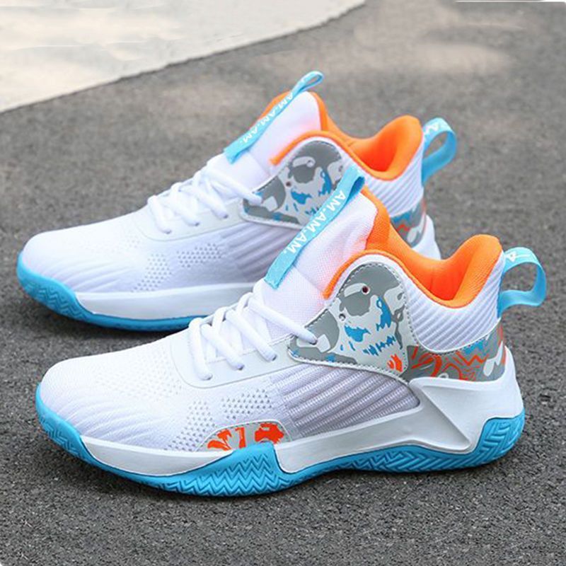 ¡Te presentamos la W229 Blanco! Esta es la zapatilla perfecta para los amantes del baloncesto, con la que puedes entrenar y mejorar tus habilidades. Gracias a su diseño moderno, te ofrece estilo, seguridad, elasticidad uniforme y una plantilla de goma EVA. Su parte superior en malla te mantendrá fresco durante los entrenamientos más largos. Y con su suela antideslizante, puedes jugar sin preocupaciones. ¡Es la zapatilla que necesitas para mejorar tu juego!
