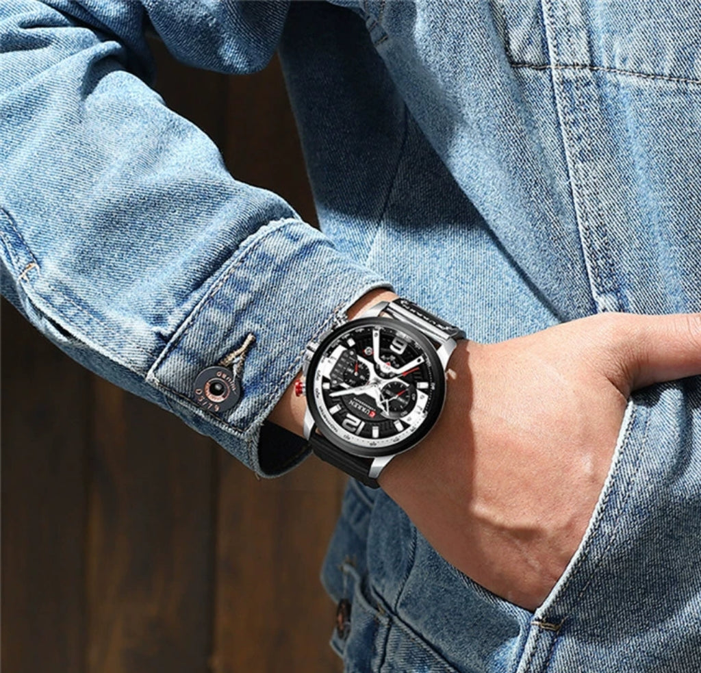 Este Reloj 8329-Negro es perfecto para uso diario o ejercicio al aire libre. Cuenta con funcionalidades como cronógrafo, resistencia al agua a 3 m y una correa hipoalergénica de lujo para mayor confort. Todas sus manecillas y subesferas son funcionales, hecho de acero inoxidable para mayor durabilidad. Una solución perfecta para combinar con un look casual.