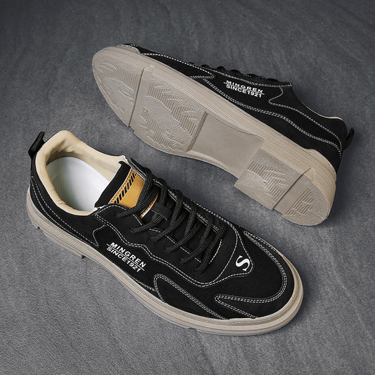 021-Negro. Es la zapatilla perfecta para llevar todos los días. Diseñada con una combinación de cuero sintético y malla, de suela de goma de alta tracción, esta zapatilla ofrece un estilo casual a la moda para conseguir un look moderno. costuradas que resaltan su estilo