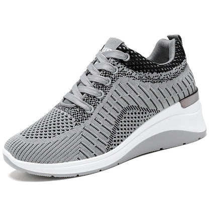 Los zapatos G-N23 Gris son ideales para la primavera/otoño. Están diseñados con una banda del talón baja, un tacón medio, un fondo grueso y un sistema de inyección de zapatos. Al usar estos zapatos, evitará el dolor en las articulaciones causado por usar tacones durante todo el tiempo. Estos zapatos no son impermeables.